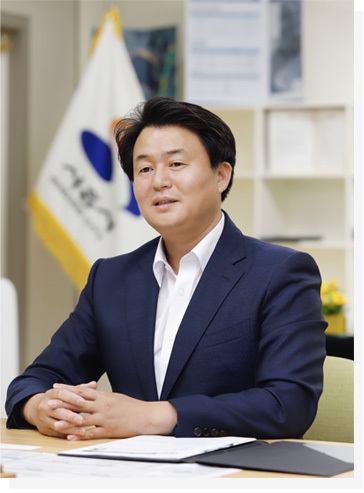 이사장 임병택 사진